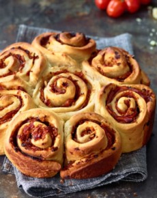 Mediterranes Kräuter-Faltenbrot