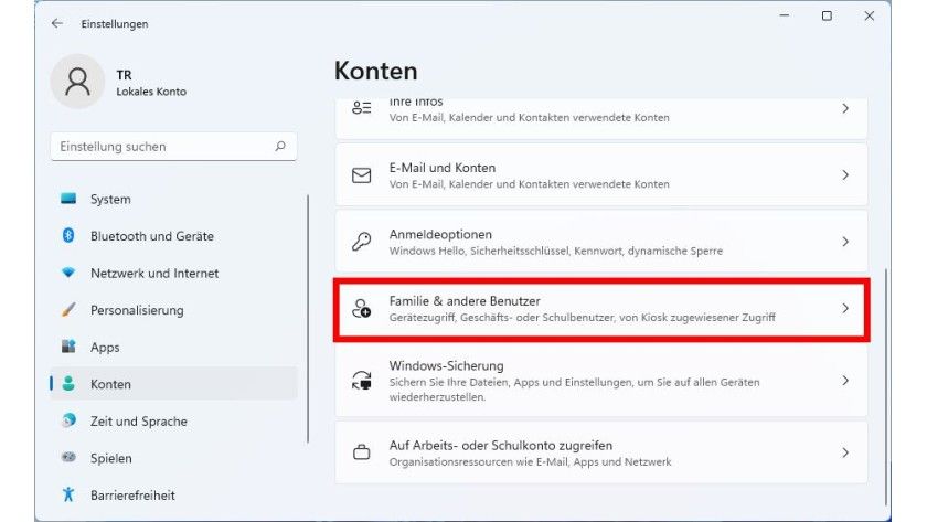 Windows 11, Version 21H2