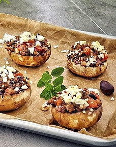 Gefüllte Champignons nach griechischer Art by BBQPit