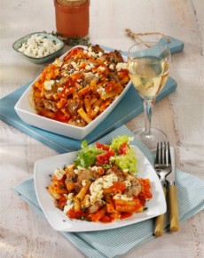 Gyros-Makkaroni-Auflauf mit Feta