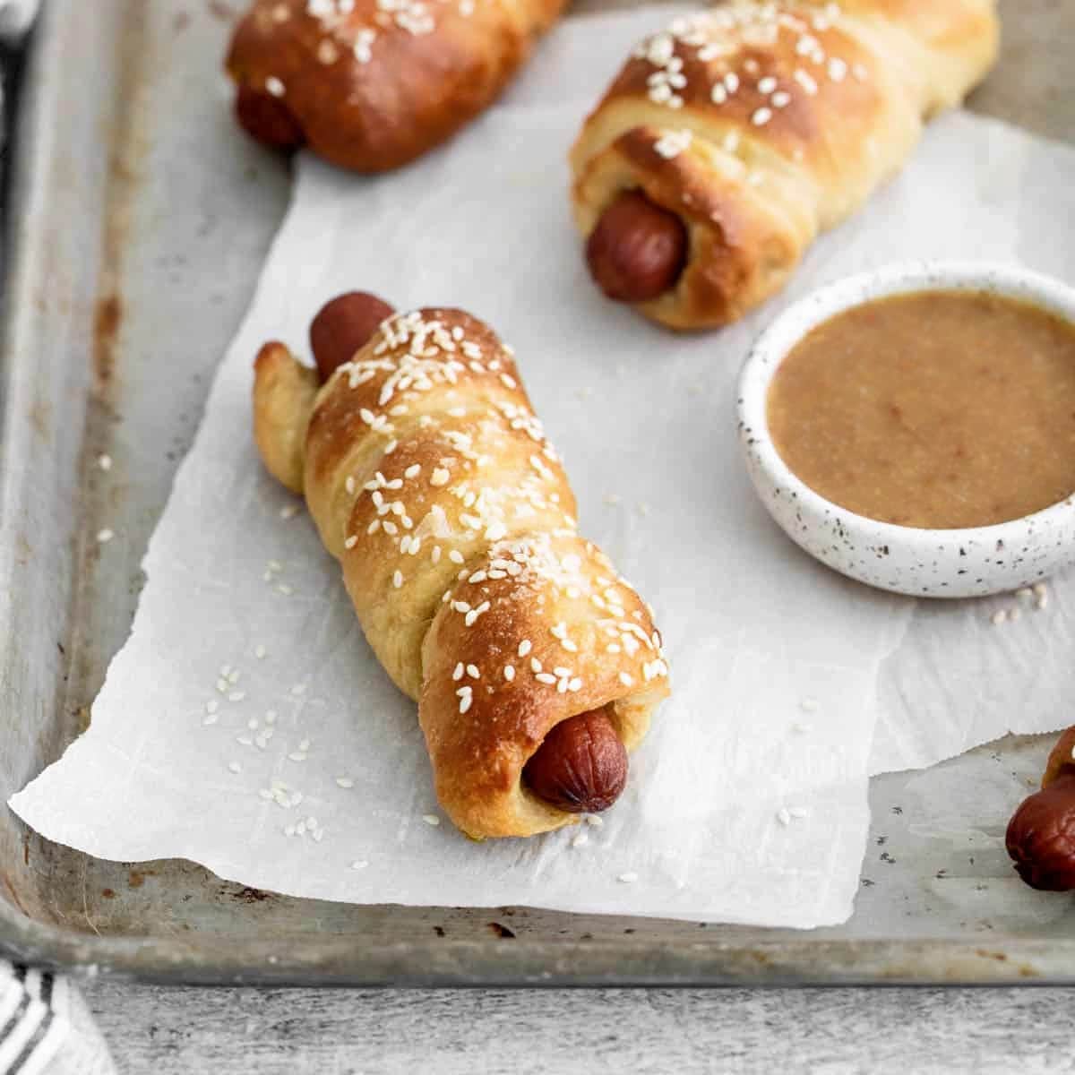 Pretzel Dogs by EhrlichesEssen