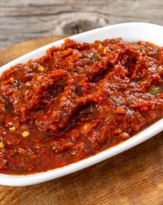 Ezme (Scharfe türkische Paste für Döner / Dönersauce)