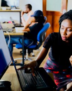 Website ganz oben laden / anzeigen und nicht in der Mitte