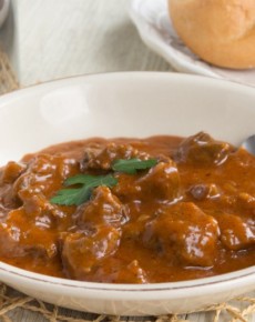 Kalbsgulasch nach italienischer Art