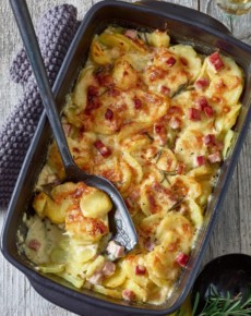 Rustikaler Kartoffel-Schinken-Auflauf