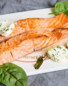 Lachssteak mit Mangold-Butter