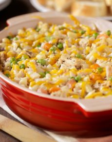 Einfacher Nudelauflauf mit Thunfisch, Erbsen & Möhren