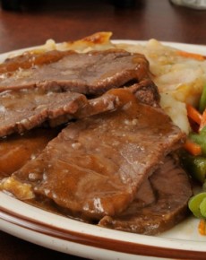 Rinderbraten im Römertopf