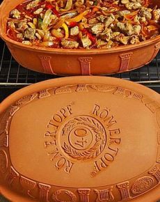 Gulasch im Römertopf